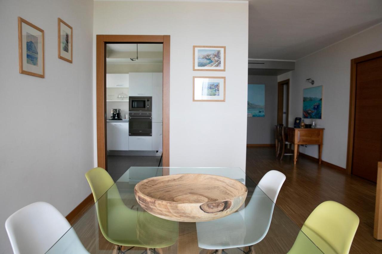 Ai Ronchi B&B Riva di Solto Buitenkant foto